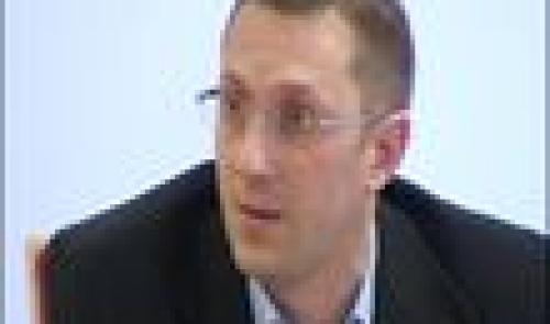 Standard : nouveau directeur de communication